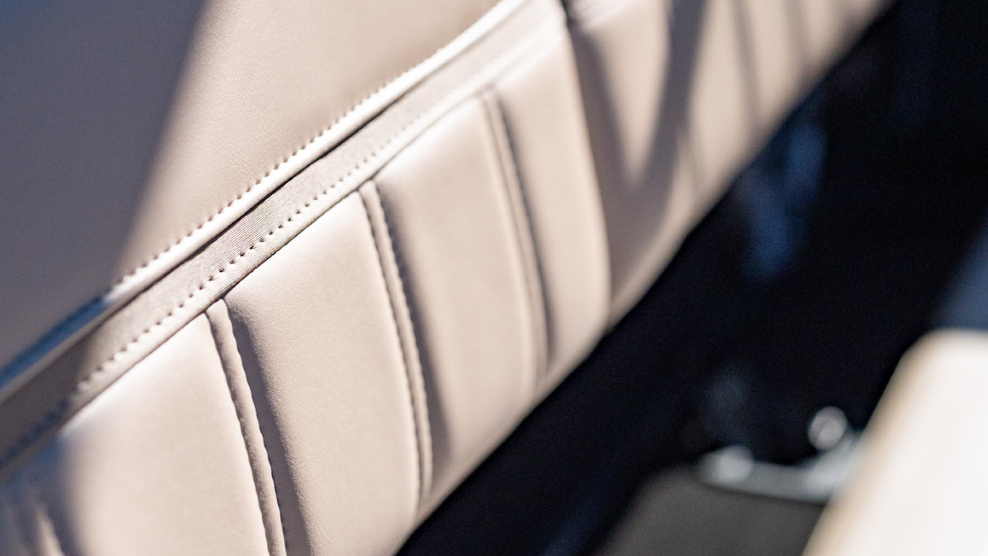 Premium vinyl fabric interior with heated seating around the cabin